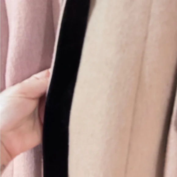 Elegant Tan Cashmere/Velvet Women's Dress Coat sz small - Picture 3 of 6